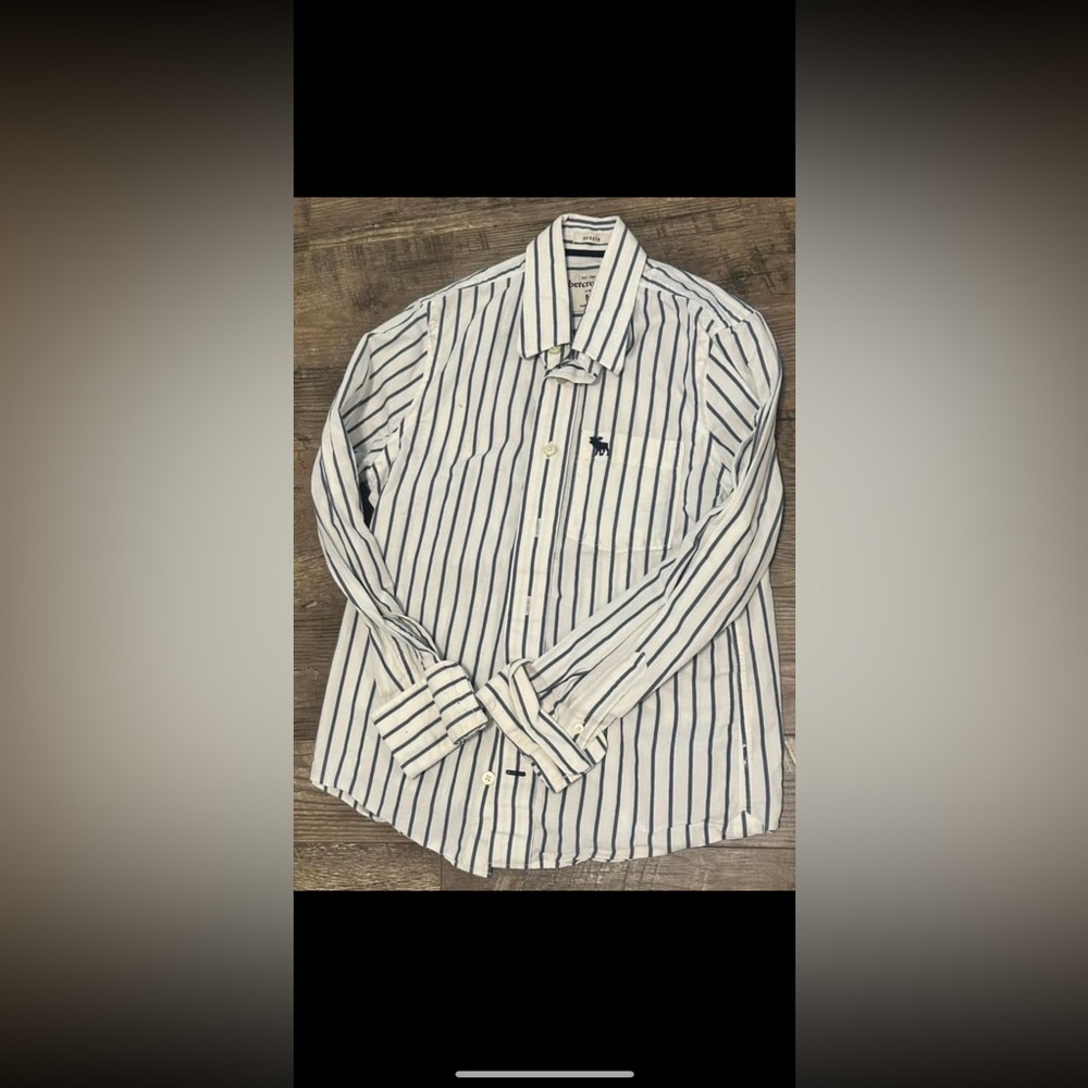 Abercrombie kids medium button up shirt